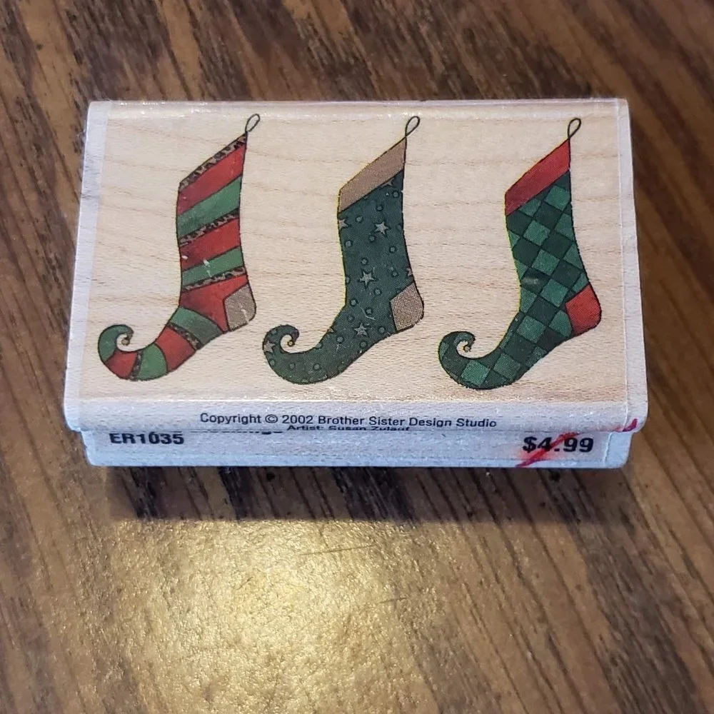 Brother Sister Studio Rubber Stamp Curley-Q Christmas Stockings ER1035